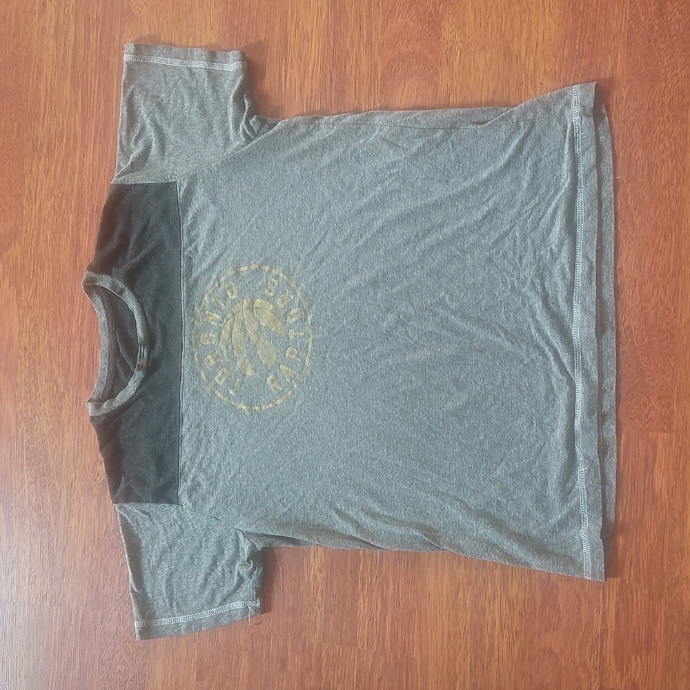 Toronto Raptors tee‎